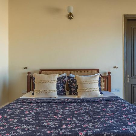 Stayvista At Amulyam Villa With Lawn & Bonfire Mukteshwar Esterno foto