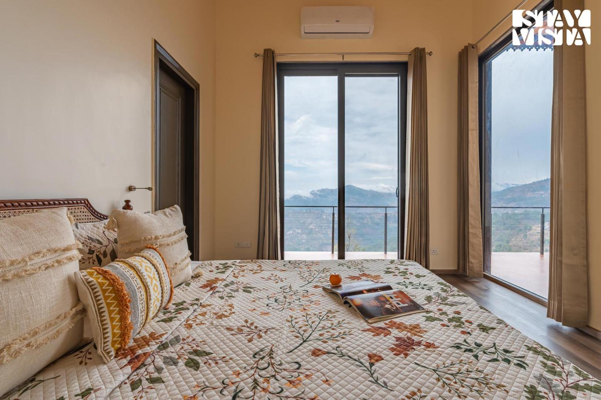 Stayvista At Amulyam Villa With Lawn & Bonfire Mukteshwar Esterno foto